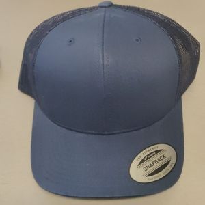 Yupoong snapback cap